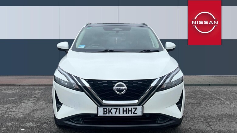 Nissan Qashqai 1.3 DiG-T MH N-Connecta 5dr Petrol Hatchback